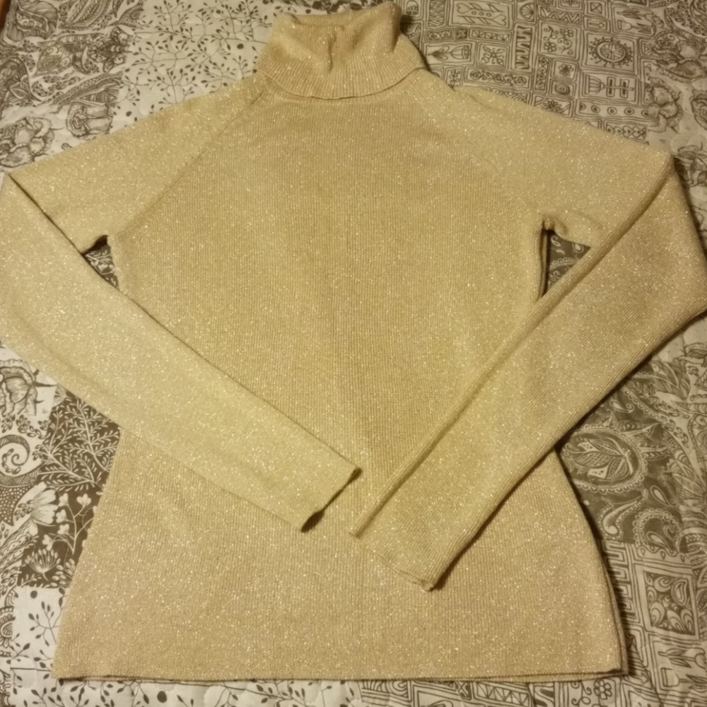 Cach'e Gold sweater